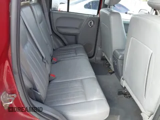 2007 Jeep Liberty Limited with VIN 1J4GL58K47W593789, listed as a IAAI auction lot 42135707 with 175,579 mi miles and . Bid and sale history available at DreamBid. Image 8.