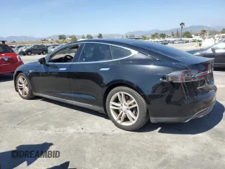 2013 Tesla Model S with VIN 5YJSA1CN6DFP10661, listed as a Copart auction lot 53832675 with 150,500 mi miles and Salvage Title. Bid and sale history available at carsss.com. Image 2.
