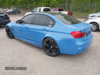 2016 BMW M3 z VIN WBS8M9C57GP966908, wystawiony jako IAAI lot #42318665 z przebiegiem 50 498 mil mil oraz . Historia ofert i sprzedaży dostępna na DreamBid. Obrazek 3.