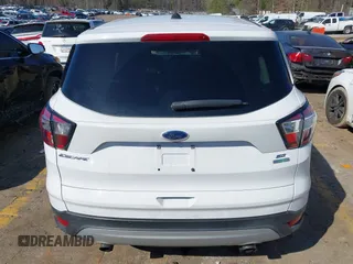 2017 Ford Escape SE with VIN 1FMCU0GD9HUE77231, listed as a IAAI auction lot 41776899 with 71,097 mi miles. Bid and sale history available at carsss.com. Image 16.