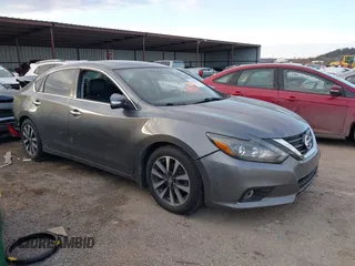 2017 Nissan Altima SV z VIN 1N4AL3AP3HC471374, wystawiony jako IAAI lot #41410156 z przebiegiem 90 498 mil mil oraz . Historia ofert i sprzedaży dostępna na DreamBid. Obrazek 1.