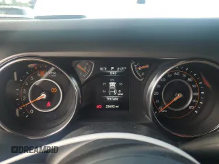 2021 Jeep Wrangler 80th Anniversary with VIN 1C4GJXAN9MW726831, listed as a Copart auction lot 55909084 with 23,602 mi miles and Salvage Title. Bid and sale history available at DreamBid. Image 9.
