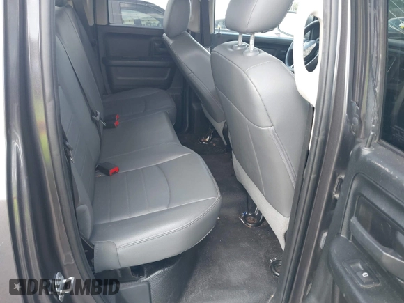 2019 Ram 1500 Classic Tradesman with VIN 1C6RR6FT0KS733813, listed as a IAAI auction lot 41618317 with 46,597 mi miles. Bid and sale history available at carsss.com. Image 8.
