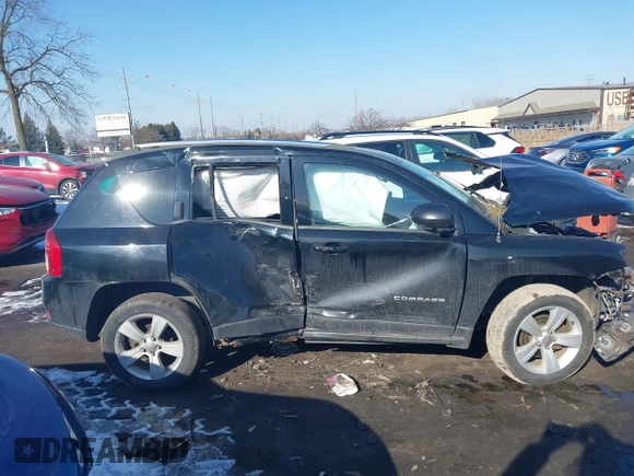 2013 Jeep Compass Latitude with VIN 1C4NJDEB6DD207706, listed as a IAAI auction lot 41541618 with 0 mi miles. Bid and sale history available at carsss.com. Image 13.
