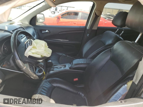 2018 Dodge Journey Crossroad z VIN 3C4PDCGB6JT288574, wystawiony jako Copart lot #50210475 z przebiegiem Nie podano mil oraz Szkoda całkowita • Salvage title. Historia ofert i sprzedaży dostępna na DreamBid. Obrazek 7.