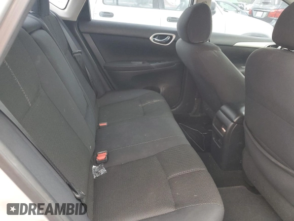 2015 Nissan Sentra SL z VIN 3N1AB7AP5FY333735, wystawiony jako Copart lot #52911605 z przebiegiem 130 120 mil mil oraz Szkoda całkowita • Salvage title. Historia ofert i sprzedaży dostępna na DreamBid. Obrazek 10.