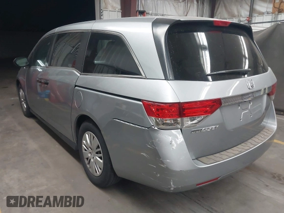2016 Honda Odyssey LX с VIN 5FNRL5H20GB076833, выставлен на аукционе IAAI как лот 42165171 с пробегом 129 123 миль миль и . История ставок и продаж доступна на DreamBid. Изображение 3.