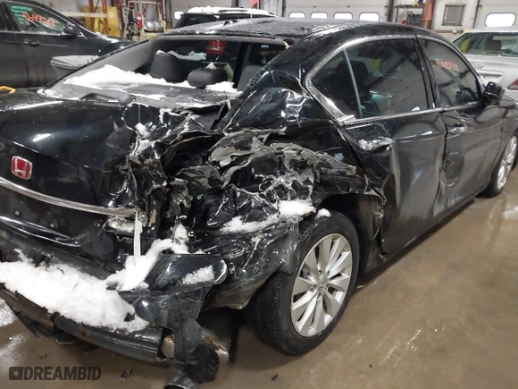 2015 Honda Accord Sedan EX-L with VIN 1HGCR3F89FA031219, listed as a IAAI auction lot 41085130 with 75,684 mi miles. Bid and sale history available at carsss.com. Image 6.