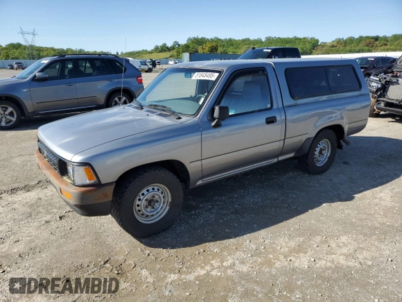 1993 Toyota Pickup z VIN 4TARN81AXPZ113969, wystawiony jako Copart lot #51845495 z przebiegiem 278 277 mil mil oraz Czysty tytuł • Clean title. Historia ofert i sprzedaży dostępna na DreamBid. Obrazek 1.