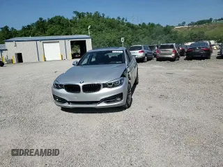 2018 BMW 3 Series 330i xDrive with VIN WBA8Z9C52JG828741, listed as a Copart auction lot 61457015 with 87,064 mi miles and Salvage title. Bid and sale history available at DreamBid. Image 13.
