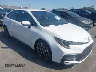 2020 Toyota Corolla SE with VIN 5YFS4RCE1LP029557, listed as a IAAI auction lot 41947507 with 37,134 mi miles. Bid and sale history available at carsss.com. Image 1.