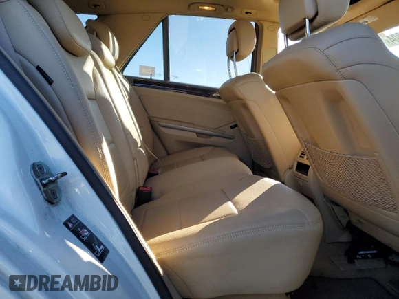 2010 Mercedes-Benz M 550 with VIN 4JGBB7CB8AA602077, listed as a Copart auction lot 83598804 with 111,633 mi miles and Salvage Title. Bid and sale history available at DreamBid. Image 11.