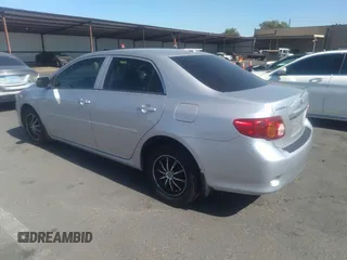 2010 Toyota Corolla z VIN 1NXBU4EE4AZ345692, wystawiony jako IAAI lot #36903339 z przebiegiem 207 777 mil mil oraz . Historia ofert i sprzedaży dostępna na DreamBid. Obrazek 3.