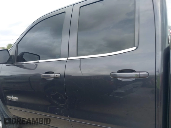 2015 GMC Sierra 1500 SLE z VIN 1GTR1UEC9FZ234706, wystawiony jako IAAI lot #42129810 z przebiegiem 167 880 mil mil oraz . Historia ofert i sprzedaży dostępna na DreamBid. Obrazek 14.
