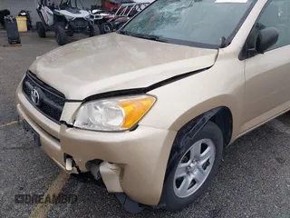 2012 Toyota RAV4 with VIN 2T3ZF4DV4CW126901, listed as a IAAI auction lot 41713361 with 194,828 mi miles. Bid and sale history available at carsss.com. Image 17.