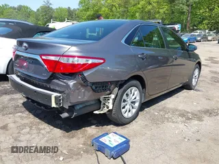 2016 Toyota Camry XLE with VIN 4T4BF1FK4GR557276, listed as a IAAI auction lot 42049650 with 117,529 mi miles and . Bid and sale history available at carsss.com. Image 4.