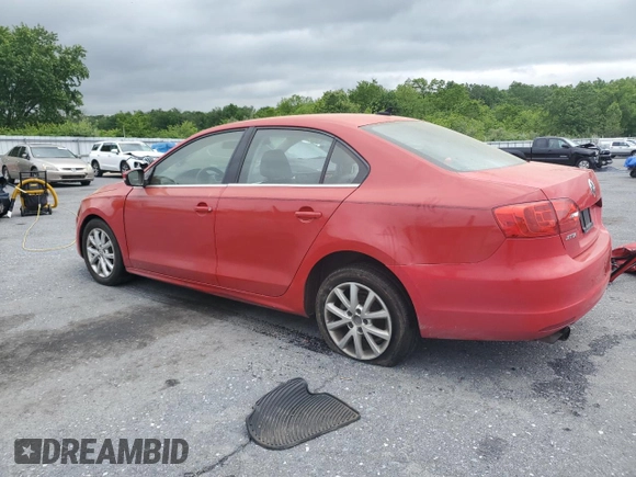 2014 Volkswagen Jetta SE с VIN 3VWD17AJ3EM238733, выставлен на аукционе Copart как лот 59005125 с пробегом 113 428 миль миль и Списание • Salvage title. История ставок и продаж доступна на DreamBid. Изображение 2.