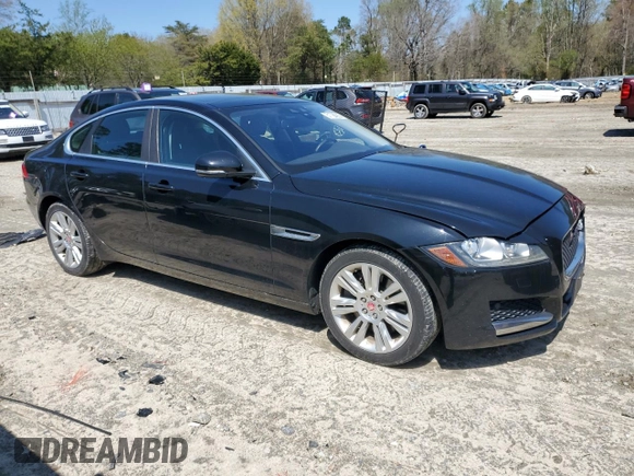 2017 Jaguar XF 35t Premium with VIN SAJBJ4BV7HCY31982, listed as a Copart auction lot 51728365 with 78,253 mi miles and Salvage Title. Bid and sale history available at DreamBid. Image 4.