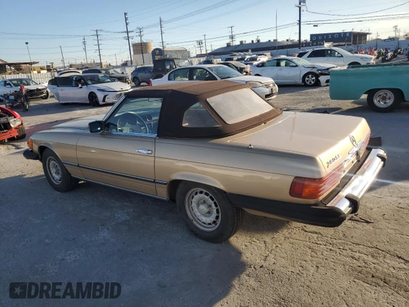 1981 Mercedes-Benz 380 380SL with VIN WDBBA45A8BB003796, listed as a Copart auction lot 46638435 with 122,163 mi miles and Salvage Title. Bid and sale history available at carsss.com. Image 2.