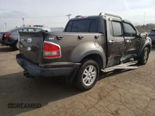 2008 Ford Explorer Sport Trac XLT z VIN 1FMEU51E08UA00131, wystawiony jako Copart lot #54473085 z przebiegiem 97 040 mil mil oraz Szkoda całkowita • Salvage title. Historia ofert i sprzedaży dostępna na DreamBid. Obrazek 3.
