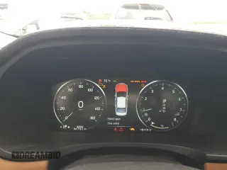 2017 Volvo S90 Inscription с VIN YV1A22ML9H1008614, выставлен на аукционе Copart как лот 55606895 с пробегом 43 242 миль миль и Списание • Salvage title. История ставок и продаж доступна на DreamBid. Изображение 9.
