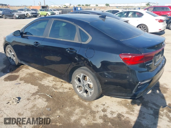 2021 Kia Forte LXS с VIN 3KPF24ADXME355848, выставлен на аукционе IAAI как лот 42248749 с пробегом 52 698 миль миль и . История ставок и продаж доступна на DreamBid. Изображение 3.