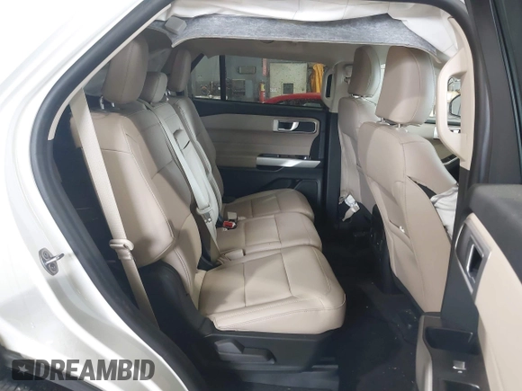 2023 Ford Explorer XLT с VIN 1FMSK8DH8PGC42744, выставлен на аукционе IAAI как лот 42436176 с пробегом 11 840 миль миль и . История ставок и продаж доступна на DreamBid. Изображение 8.