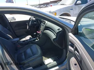 2015 Chevrolet Malibu LT with VIN 1G11D5SL4FF318263, listed as a IAAI auction lot 41832700 with 88,342 mi miles and . Bid and sale history available at DreamBid. Image 5.