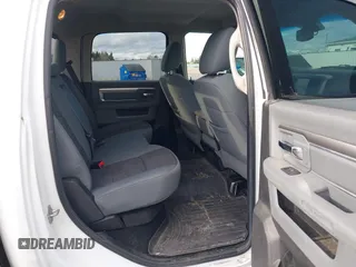 2013 Ram 2500 SLT with VIN 3C6TR5JT5DG517635, listed as a IAAI auction lot 40950960 with 99,372 mi miles and . Bid and sale history available at DreamBid. Image 8.
