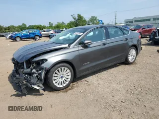 2015 Ford Fusion SE Hybrid with VIN 3FA6P0LU2FR171982, listed as a Copart auction lot 60216585 with 113,750 mi miles and Salvage title. Bid and sale history available at DreamBid. Image 1.