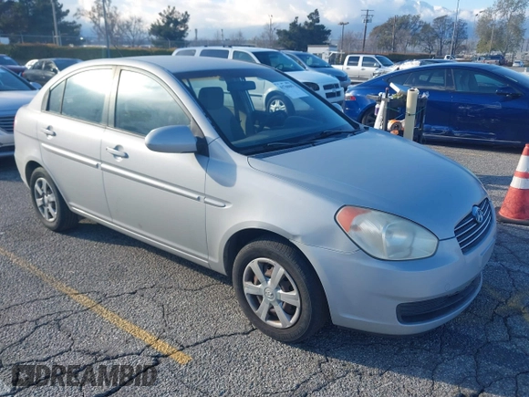 2006 Hyundai Accent GLS with VIN KMHCN46C86U007833, listed as a IAAI auction lot 41760603 with 60,030 mi miles. Bid and sale history available at carsss.com. Image 1.