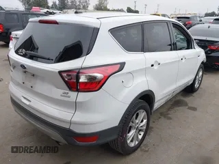 2017 Ford Escape SE with VIN 1FMCU0GD6HUC27154, listed as a IAAI auction lot 42172576 with 133,261 mi miles and . Bid and sale history available at carsss.com. Image 4.