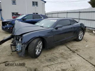 2014 Chevrolet Camaro LS z VIN 2G1FA1E31E9285281, wystawiony jako Copart lot #44851245 z przebiegiem Nie podano mil oraz Szkody całkowita. Historia ofert i sprzedaży dostępna na DreamBid. Obrazek 1.