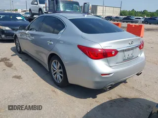 2015 Infiniti Q50 Premium with VIN JN1BV7AP4FM356812, listed as a IAAI auction lot 42135635 with 183,689 mi miles. Bid and sale history available at carsss.com. Image 3.