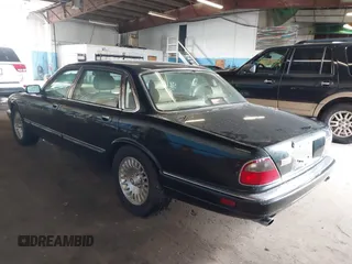 1997 Jaguar XJ Vanden Plas with VIN SAJKX6243VC800080, listed as a IAAI auction lot 42190859 with 192,979 mi miles and . Bid and sale history available at DreamBid. Image 3.
