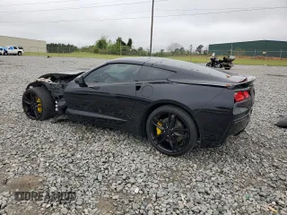 2015 Chevrolet Corvette 2LT z VIN 1G1YC2D72F5106032, wystawiony jako Copart lot #51037405 z przebiegiem 82 421 mil mil oraz Szkoda całkowita • Salvage title. Historia ofert i sprzedaży dostępna na DreamBid. Obrazek 2.