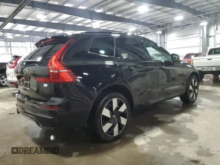 2024 Volvo XC60 Recharge Plug-In Hybrid Plus Dark Theme with VIN YV4H60DL1R1834790, listed as a Copart auction lot 82567094 with 7,835 mi miles and Salvage Title. Bid and sale history available at carsss.com. Image 3.