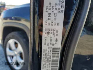 2018 Jeep Compass Latitude with VIN 3C4NJCBB3JT227643, listed as a Copart auction lot 44915625 with 135,797 mi miles and Salvage Title. Bid and sale history available at DreamBid. Image 12.