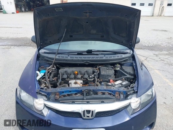 2009 Honda Civic DX-VP z VIN 2HGFA16329H512240, wystawiony jako IAAI lot #42310986 z przebiegiem 212 760 mil mil oraz . Historia ofert i sprzedaży dostępna na DreamBid. Obrazek 10.