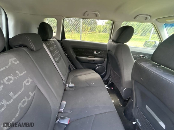 2013 Kia Soul + with VIN KNDJT2A63D7546122, listed as a Copart auction lot 52932655 with 96,489 mi miles and Clean Title. Bid and sale history available at carsss.com. Image 6.