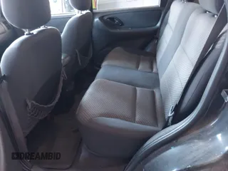 2004 Ford Escape XLT z VIN 1FMYU93114KB49698, wystawiony jako IAAI lot #42576733 z przebiegiem 317 848 mil mil oraz . Historia ofert i sprzedaży dostępna na DreamBid. Obrazek 8.