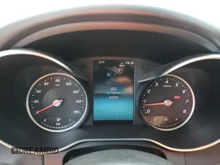 2019 Mercedes-Benz C 300 z VIN 55SWF8DB0KU317895, wystawiony jako Copart lot #59327855 z przebiegiem 47 455 mil mil oraz Szkoda całkowita • Salvage title. Historia ofert i sprzedaży dostępna na DreamBid. Obrazek 9.
