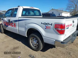 2011 Ford F-150 XL with VIN 1FTEX1EM1BFC07130, listed as a IAAI auction lot 41638664 with 133,891 mi miles. Bid and sale history available at carsss.com. Image 3.