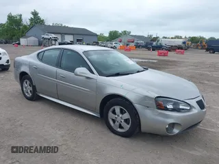 2007 Pontiac Grand Prix z VIN 2G2WP552071187871, wystawiony jako IAAI lot #42368746 z przebiegiem 139 812 mil mil oraz . Historia ofert i sprzedaży dostępna na DreamBid. Obrazek 1.