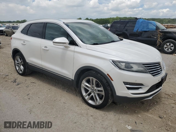 2016 Lincoln MKC Reserve with VIN 5LMTJ3DH2GUJ12869, listed as a Copart auction lot 60963665 with 144,482 mi miles and Clean title. Bid and sale history available at DreamBid. Image 4.