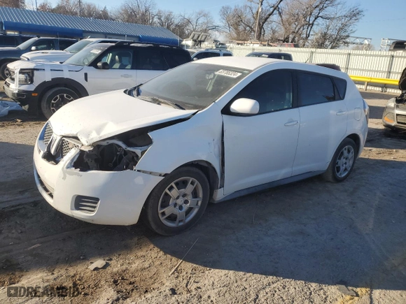 2009 Pontiac Vibe w/1SB with VIN 5Y2SP67079Z428296, listed as a Copart auction lot 83785324 with 170,456 mi miles and Salvage Title. Bid and sale history available at carsss.com. Image 1.