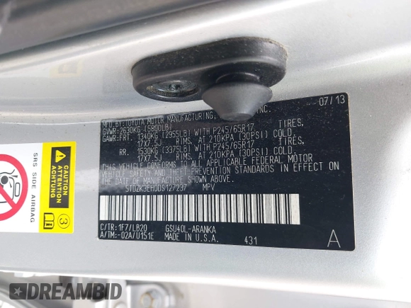 2013 Toyota Highlander z VIN 5TDZK3EH0DS127237, wystawiony jako IAAI lot #42266241 z przebiegiem 241 582 mil mil oraz . Historia ofert i sprzedaży dostępna na DreamBid. Obrazek 9.