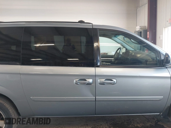 2006 Dodge Grand Caravan SXT z VIN 2D4GP44L26R878925, wystawiony jako IAAI lot #42168346 z przebiegiem 154 150 mil mil oraz . Historia ofert i sprzedaży dostępna na DreamBid. Obrazek 13.