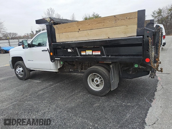 2018 Chevrolet Silverado 3500HD Work Truck with VIN 1GB3KYCY5JF128065, listed as a Copart auction lot 86155594 with 42,535 mi miles and Clean Title. Bid and sale history available at DreamBid. Image 2.