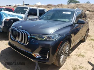 2019 BMW X7 xDrive50i z VIN 5UXCX4C51KLB39757, wystawiony jako Copart lot #53978215 z przebiegiem 76 394 mil mil oraz Szkoda całkowita • Salvage title. Historia ofert i sprzedaży dostępna na DreamBid. Obrazek 1.